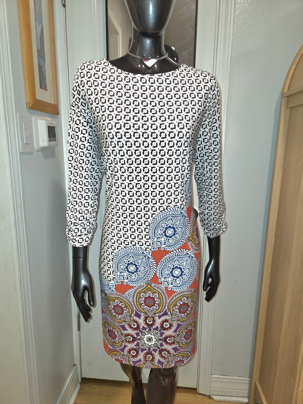 Chico's Black & White Geometric Dress with Multicolor Medallion Hem Sz 12/ L